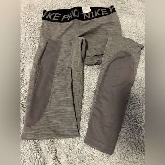 Nike pros - Picture 3 of 4